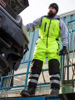 Refrigiwear HiVis Extreme Softshell Bib Overalls -Refrigiwear 0797 Model 2019 32279.1691603759