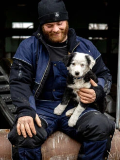 Refrigiwear 54 Gold Hybrid Sweatshirt 15 Refrigiwear 54 Gold Hybrid Sweatshirt -Refrigiwear 8454 action2 48555.1699392514