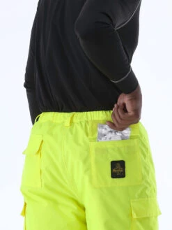 Refrigiwear HiVis Insulated Waterproof Pants -Refrigiwear 9325 back pocket 41054.1689791442